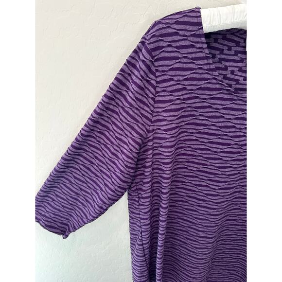 CHICO’S | Purple Knit Textured Stripes 3/4 Sleeve Asymmetrical Tunic Top | Large - Picture 3 of 8